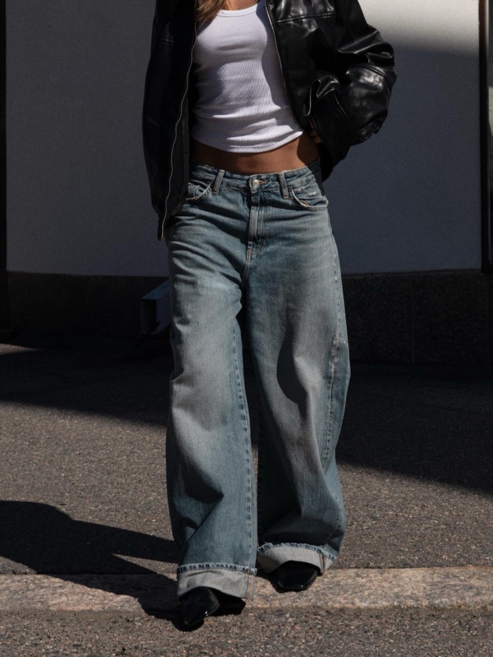 zara mid rise baggy fold jeans